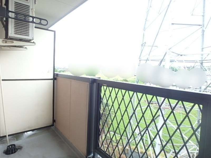 バルコニー　図面と現状に相違がある場合には現状を優先．．．