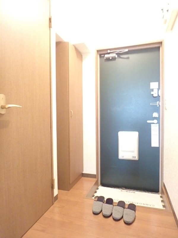 玄関　図面と現状に相違がある場合には現状を優先．．．