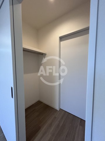 収納　セノアタワー新大阪　クローゼット