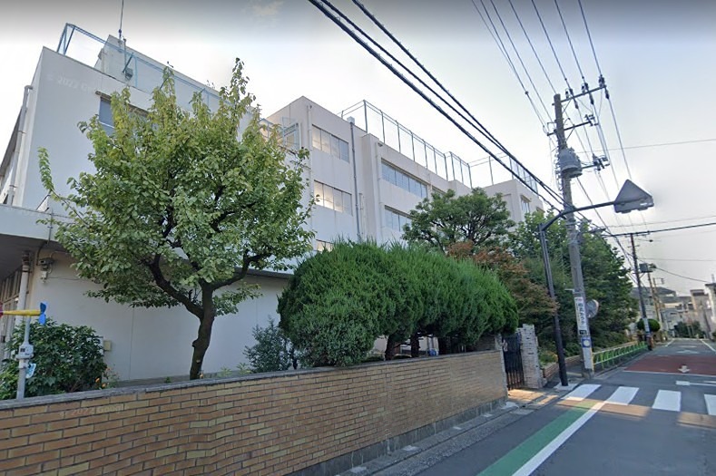 小学校　鷹番小学校（学芸大学）（小学校）まで474m