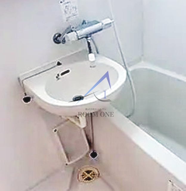 洗面設備　洗面台です。