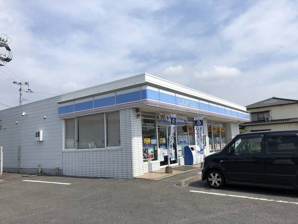 コンビニ　ローソン牛津上砥川店（コンビニ）まで788m