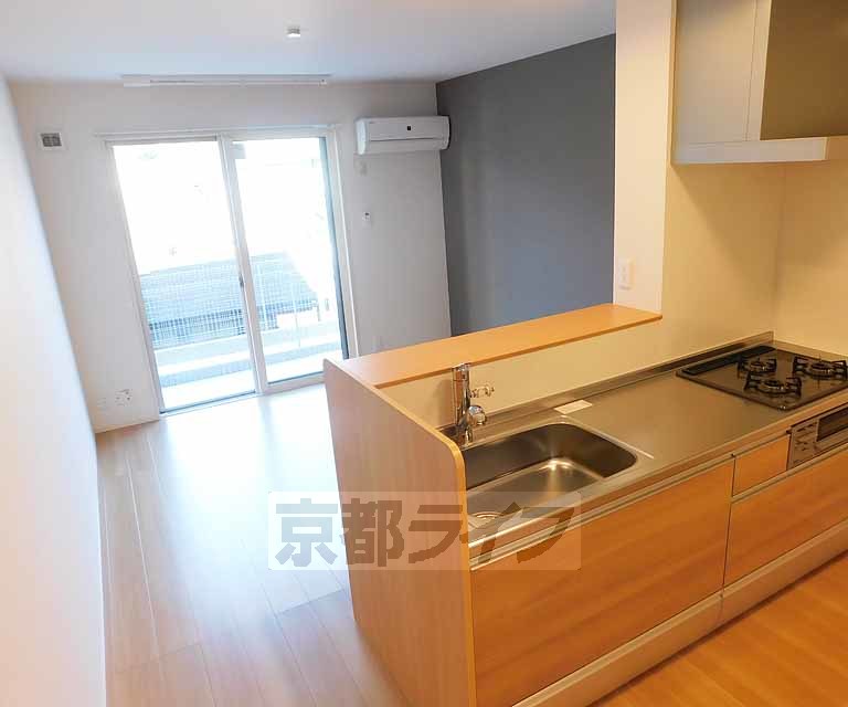 居室・リビング　室内広々しています