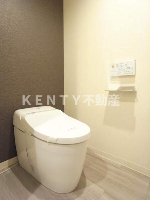 トイレ　落ち着いたトイレです