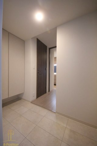 玄関　コンフォリア・リヴ南森町Q