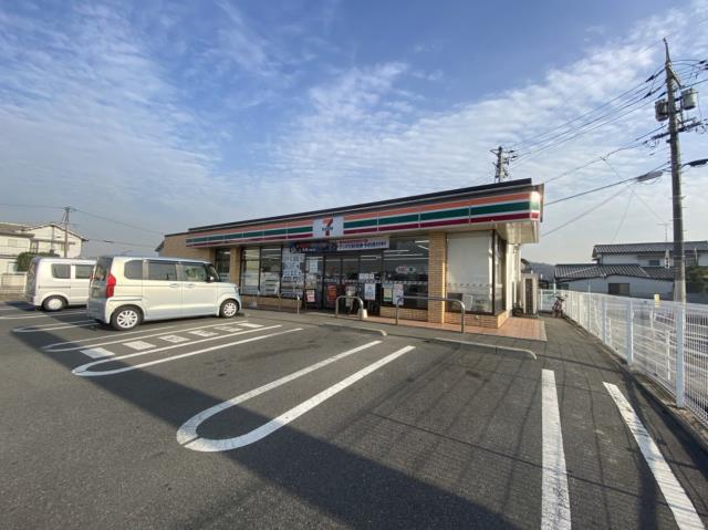 コンビニ　セブン－イレブン福山御幸町店（コンビニ）まで136m