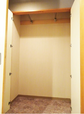 収納　※別部屋参考写真です