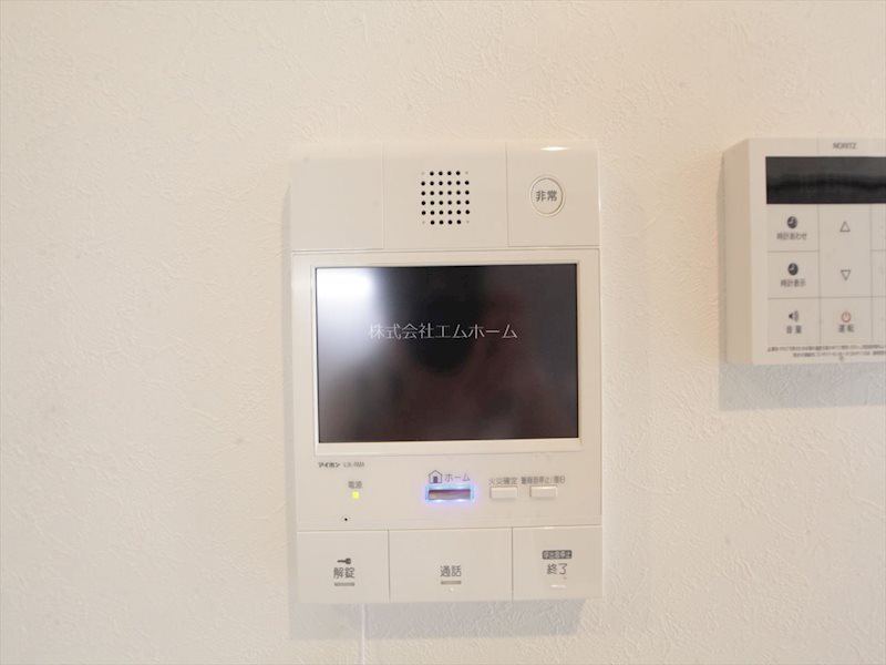 セキュリティ　TVモニター付インターホン完備