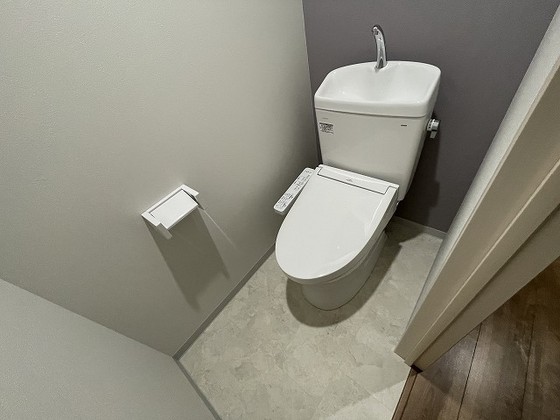 トイレ　※別部屋の写真です