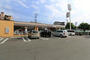 コンビニ　セブンイレブン松山湯渡町店（コンビニ）まで600m