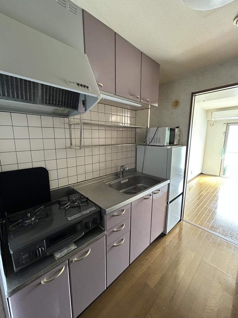 キッチン　※写真は同物件の別部屋です