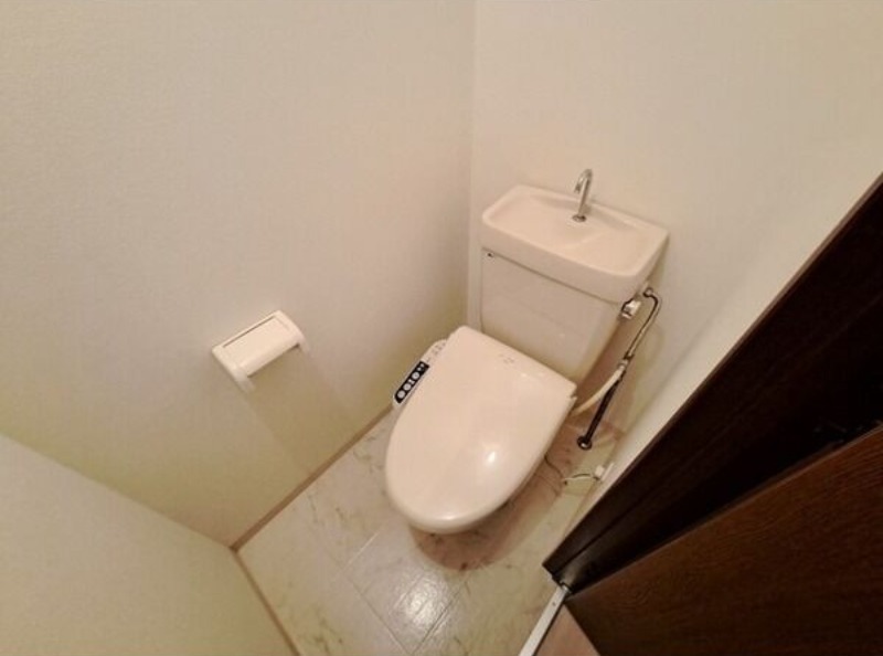 トイレ　図面と現状に相違がある場合には現状を優先