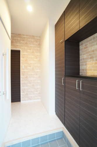 玄関　玄関ホール