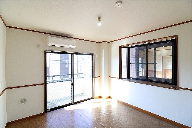 居室・リビング　他部屋参考写真