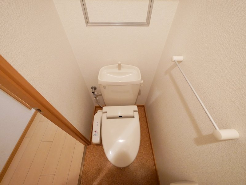 トイレ　ウォシュレット