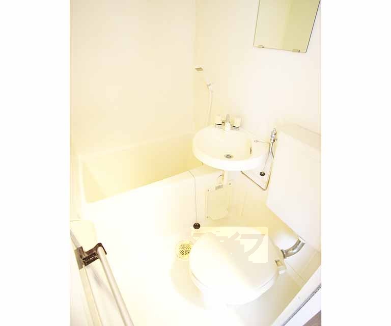 トイレ　ユニットのトイレです