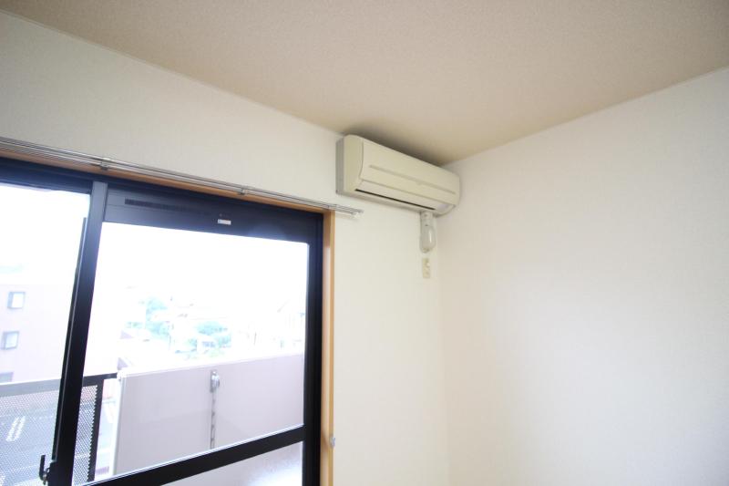 その他設備　エアコン付き