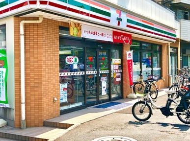 コンビニ　セブンイレブン 大田区仲糀谷店（コンビニ）まで112m
