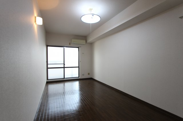 居室・リビング　同仕様