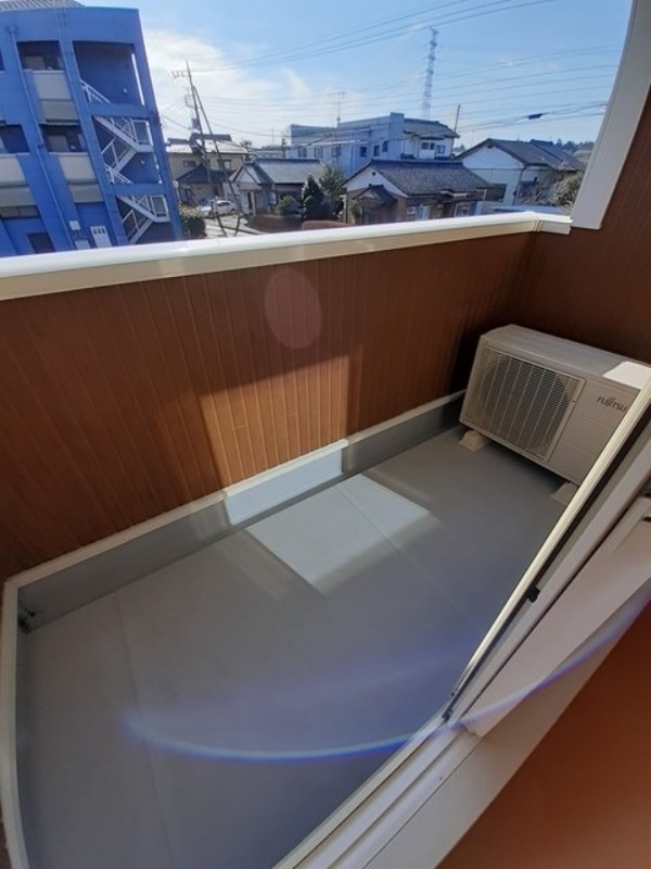 バルコニー　図面と現状に相違がある場合には現状を優先