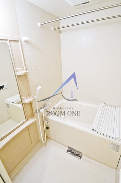 バス・シャワールーム　お風呂です。