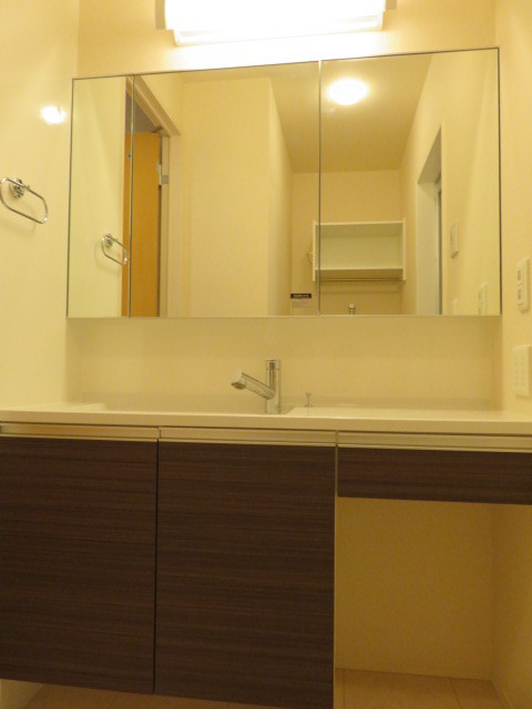 洗面設備　洗面所