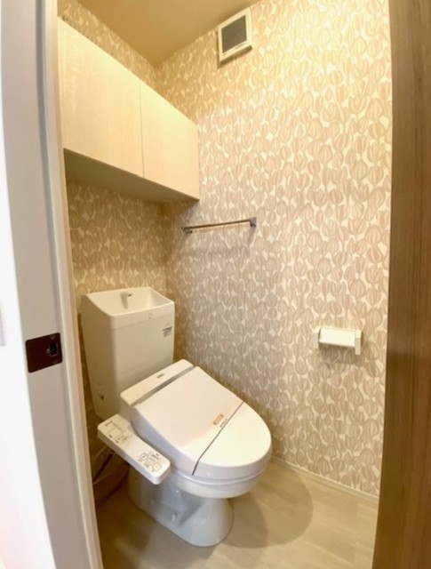 トイレ　トイレ