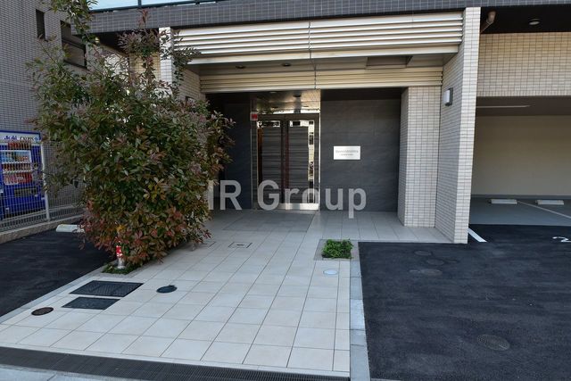 エントランス　エントランス