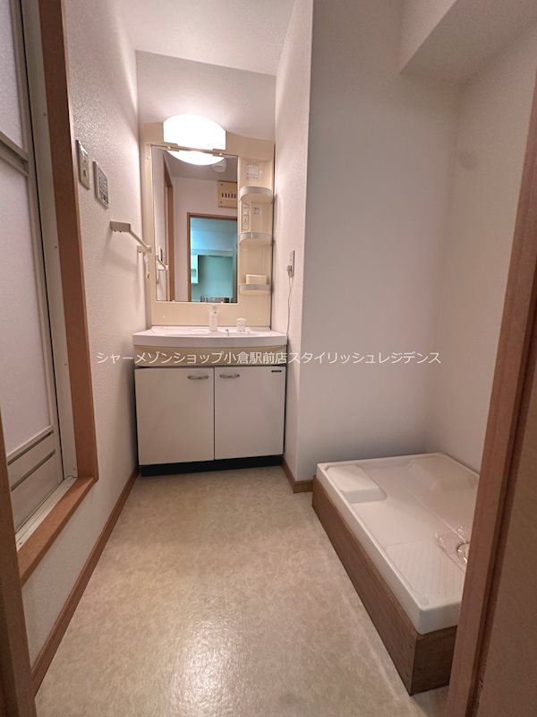 洗面設備　独立洗面所