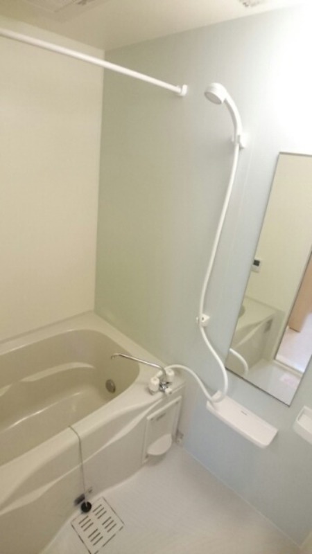 バス・シャワールーム　図面と現状に相違がある場合には現状を優先