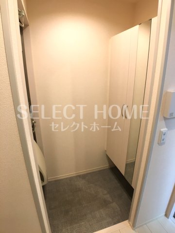 玄関　同型タイプ