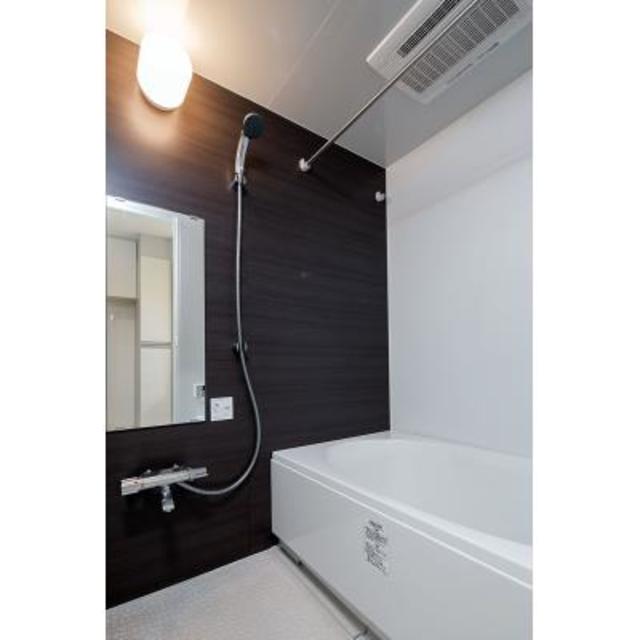 バス・シャワールーム　※写真は同タイプ住戸です。