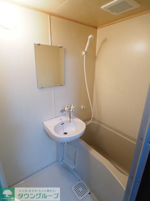 バス・シャワールーム