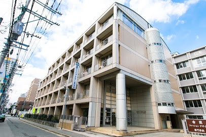 その他　香蘭ファッションデザイン専門学校（その他）まで188m