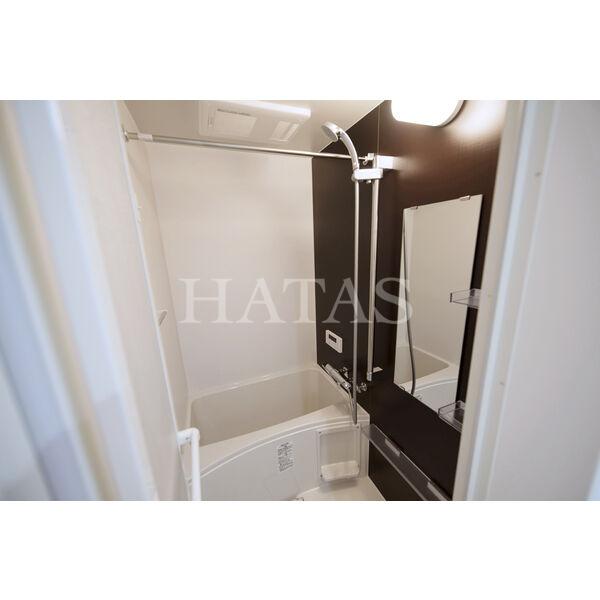 バス・シャワールーム　同物件別部屋です。