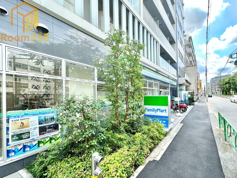 コンビニ　ファミリーマート中野弥生町本郷通り店（コンビニ）まで238m