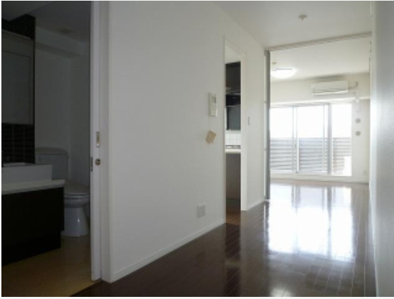 居室・リビング　別号室参考写真