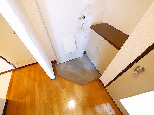 玄関　ゆったりとした玄関です