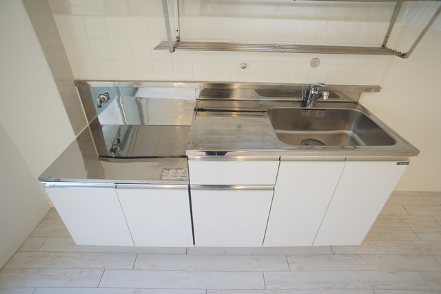 キッチン　１口よりも料理の時間短縮ができる２口コンロ設置可能！