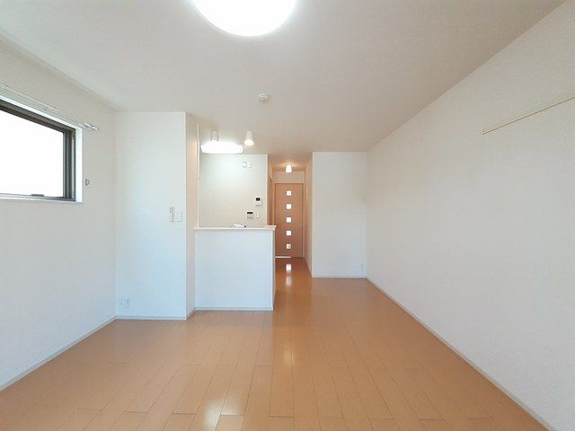 その他部屋・スペース　明るい色調の室内です