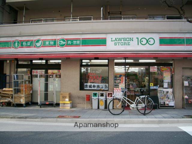 コンビニ　ローソンストア１００（コンビニ）まで355m