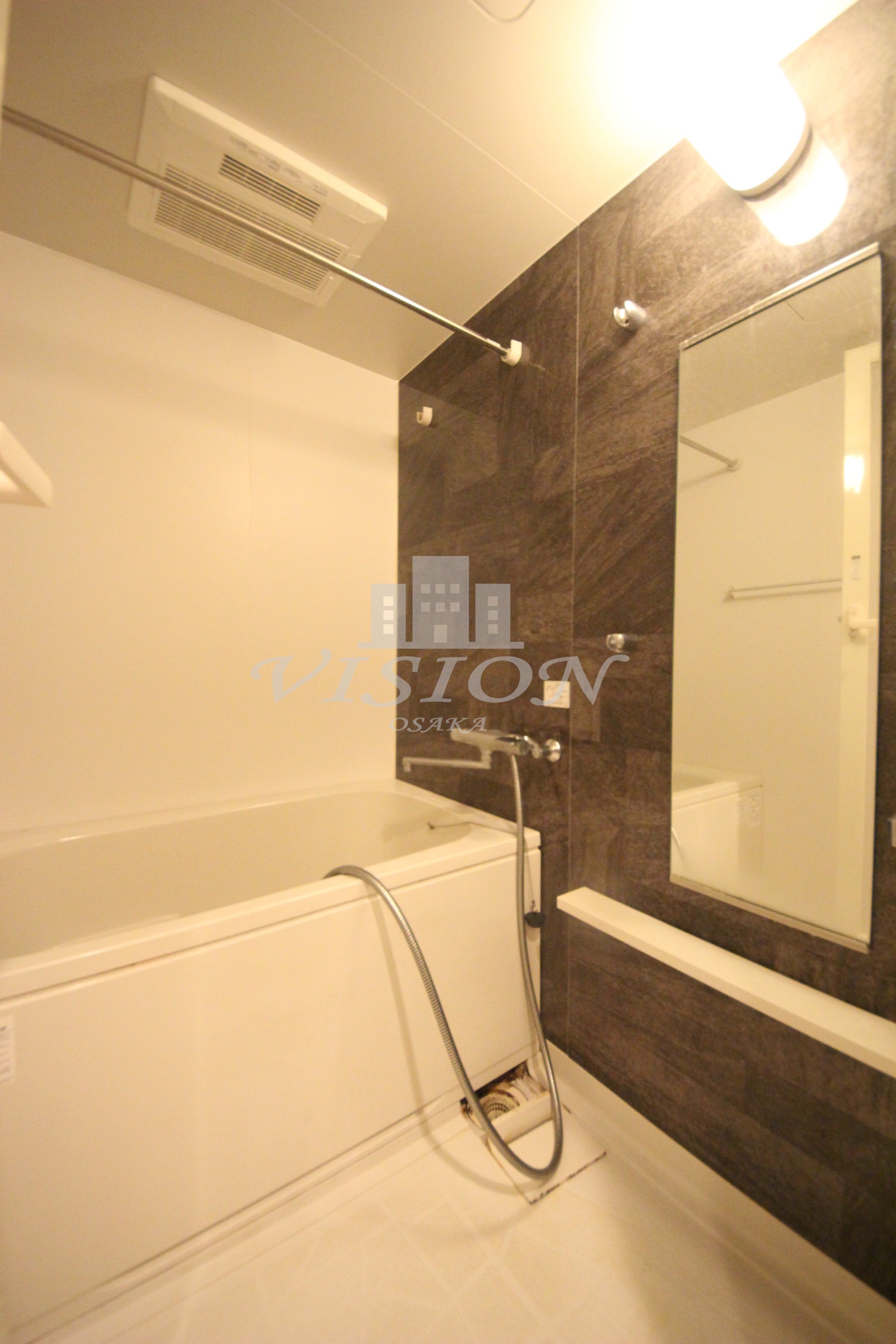 バス・シャワールーム　室内写真は別タイプのものです