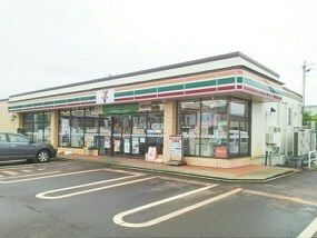 コンビニ　セブンイレブン（コンビニ）まで490m