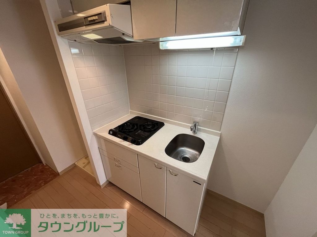 キッチン　同施工別部屋参照。