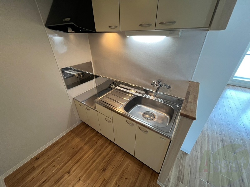 キッチン　キッチンです。一人暮らしなら十分な大きさですね。