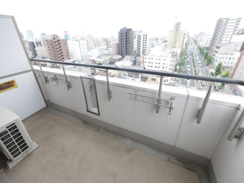 バルコニー　バルコニー