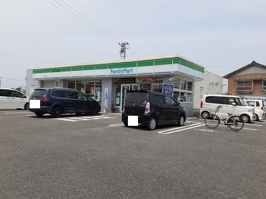 コンビニ　ファミリーマート　出水高校前店（コンビニ）まで1200m