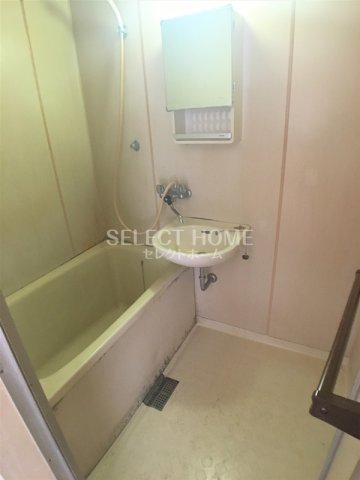 バス・シャワールーム　日々の暮らしに欠かせないお風呂です 同型タイプ