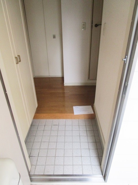 玄関　参考画像