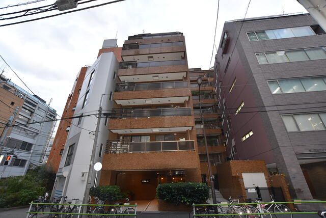 建物外観　虎ノ門ガーデン